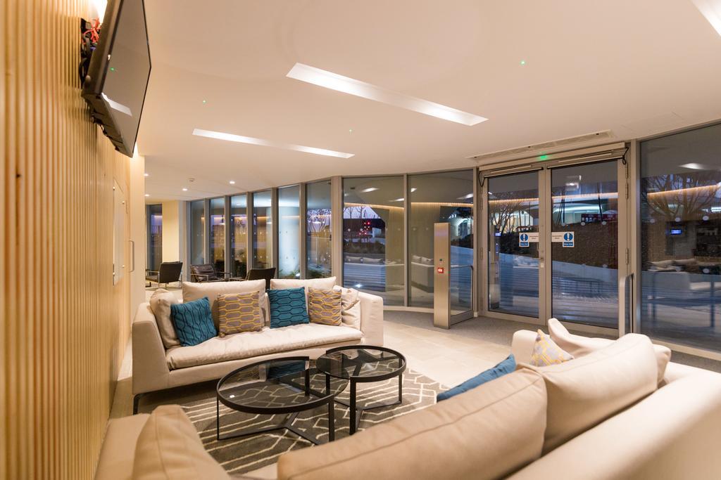 Appartamento Royal Style - 5 Mins Walk To Excel